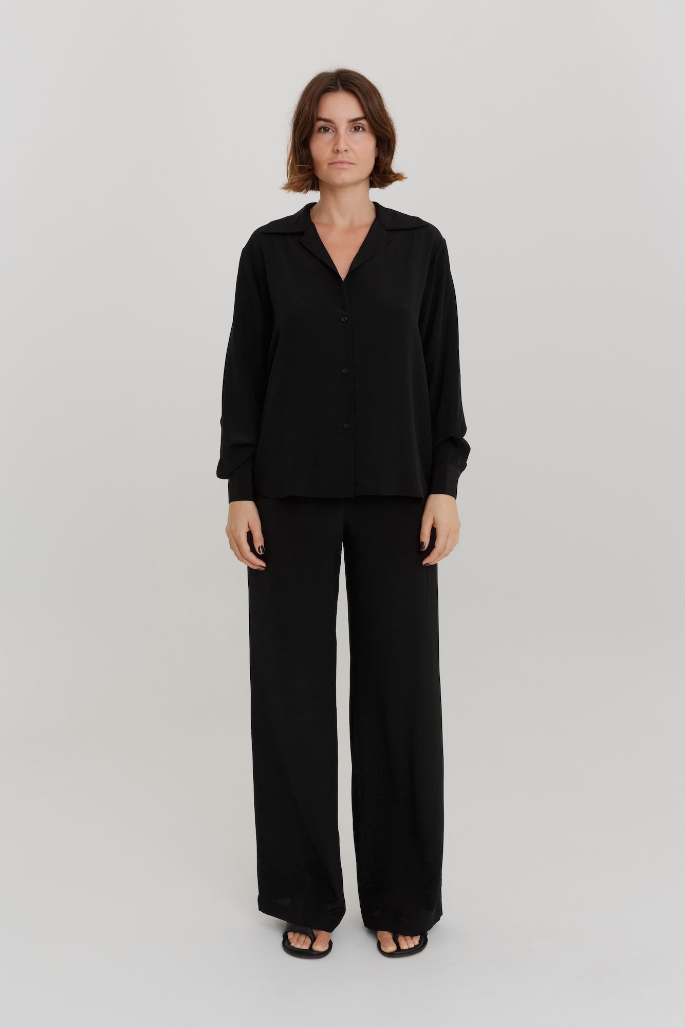 Classic Silk Shirt in Black | SAINT